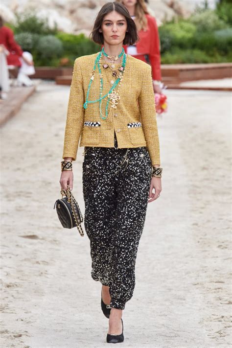 chanel cruise 2022 accessories|All the Highlights You Missed From Chanel’s Playful Cruise .